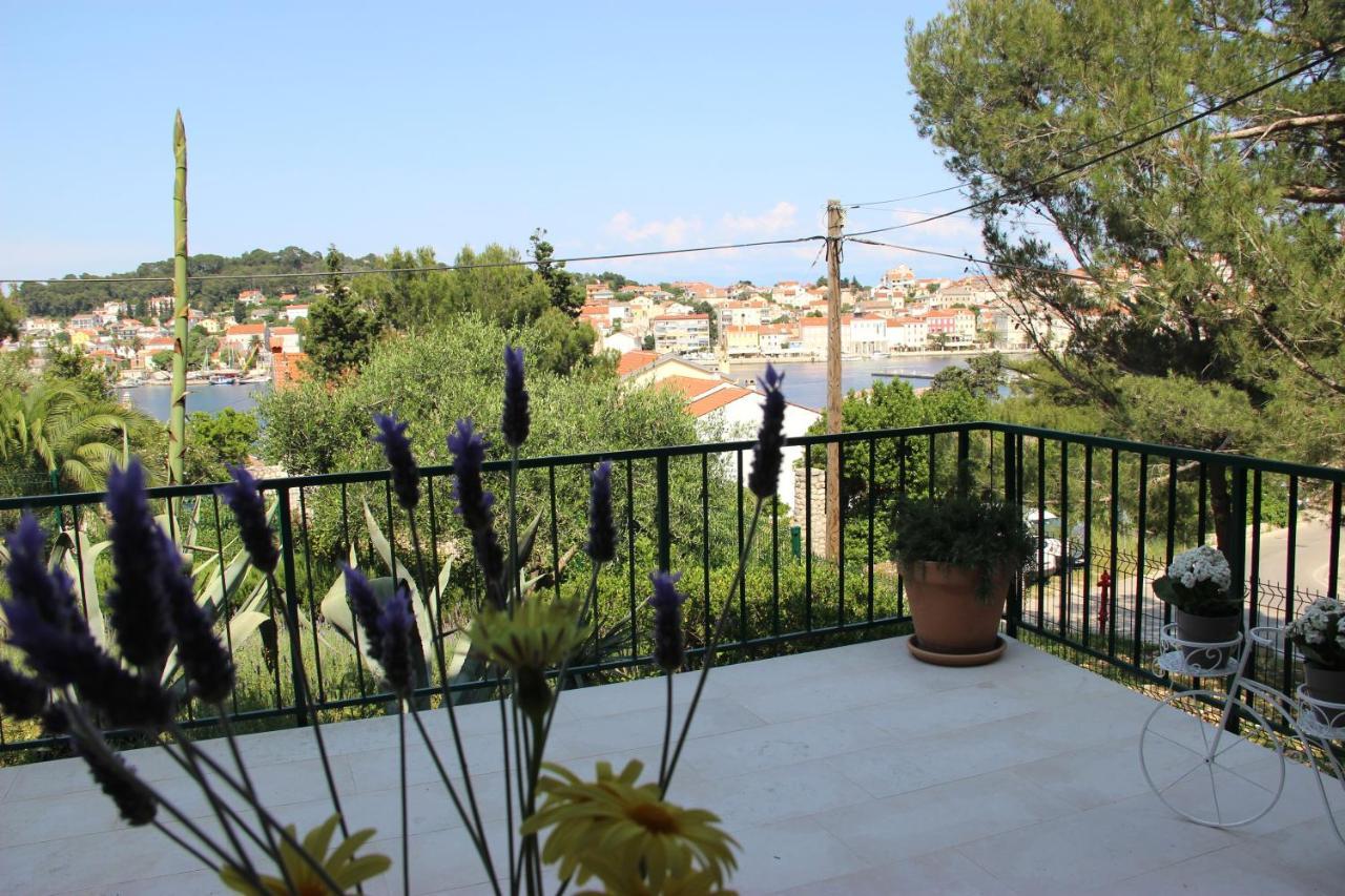 Cappelli Apartments - Losinj マリ・ロシニュ エクステリア 写真